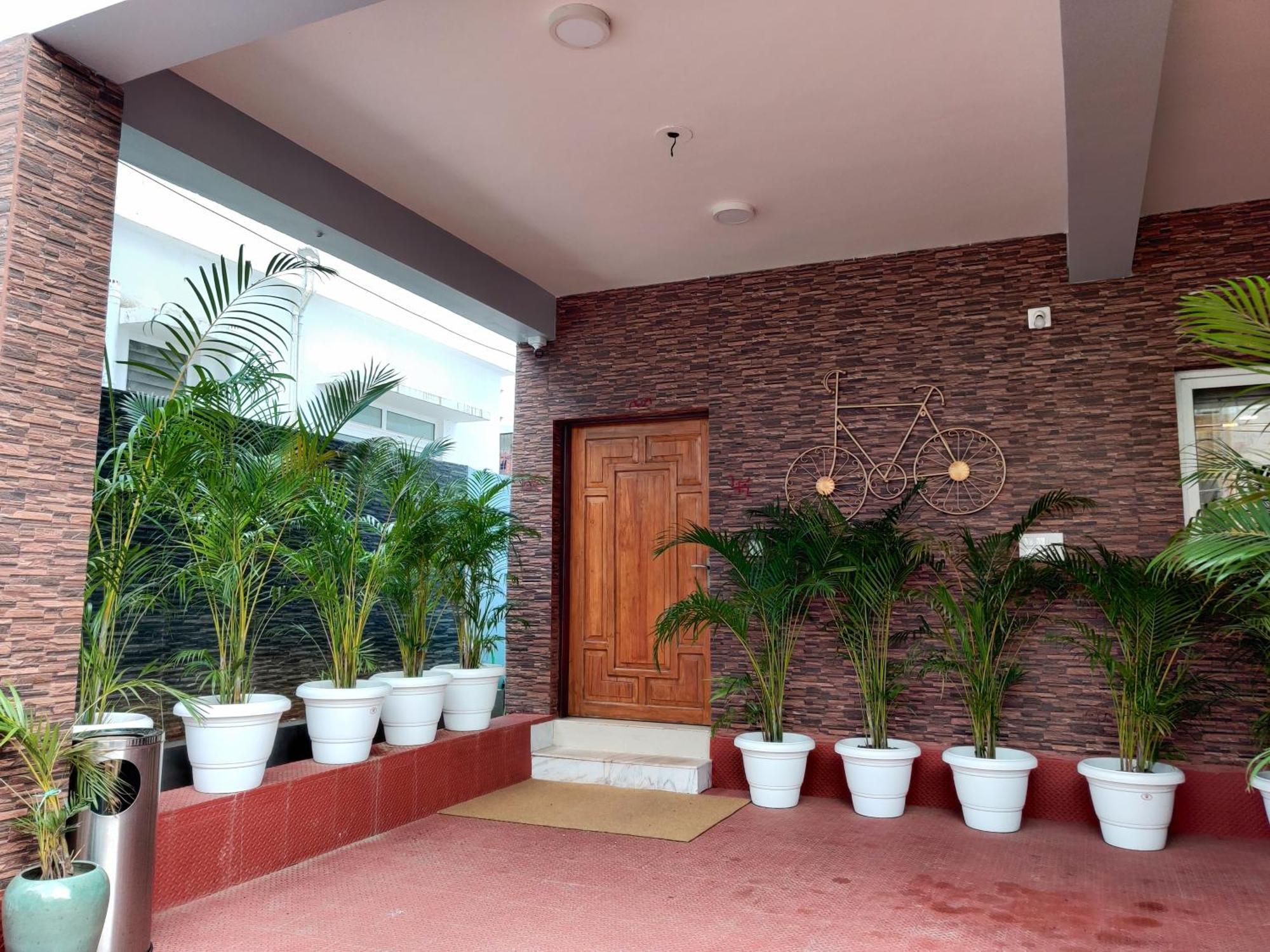 Hotel 131,The Nook Bhubaneswar Exterior foto